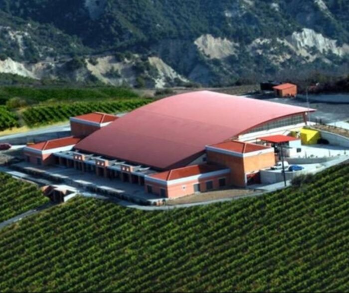 Στέγες και Σκίαση